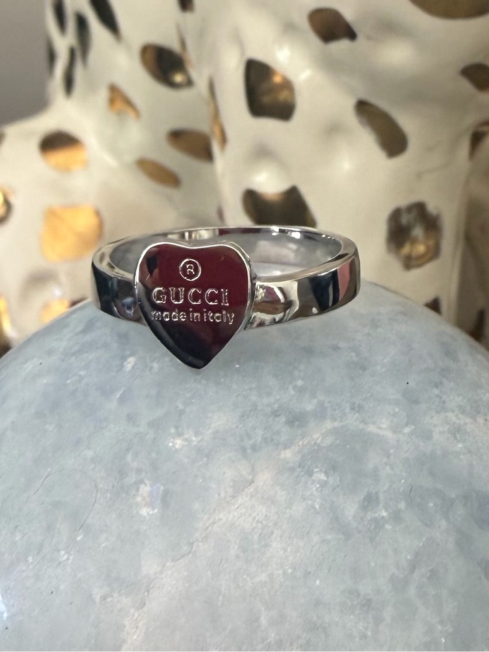 Gucci Silver Heart Logo Ring - Silver Tone